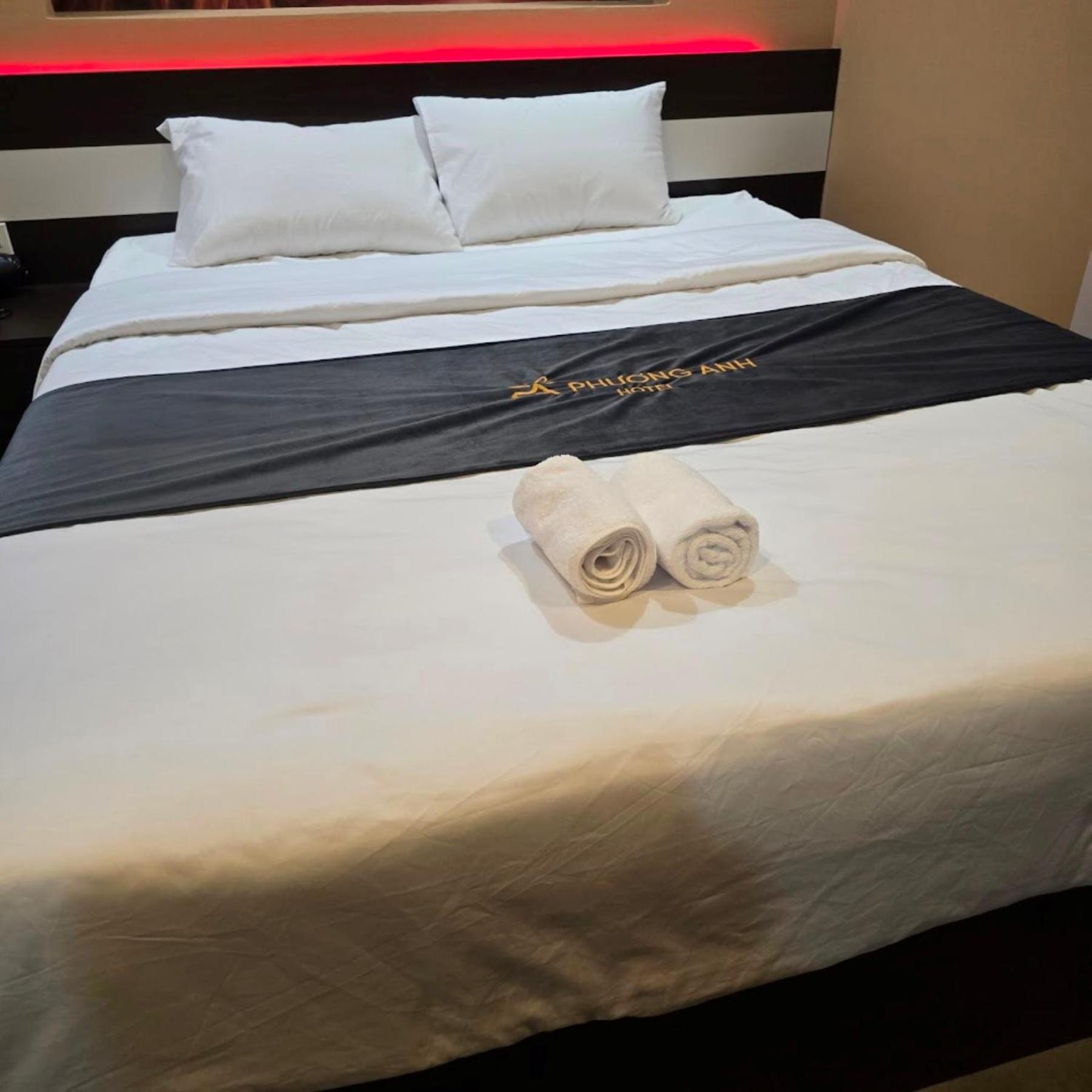 Phuong Anh Hotel Dĩ An Eksteriør billede