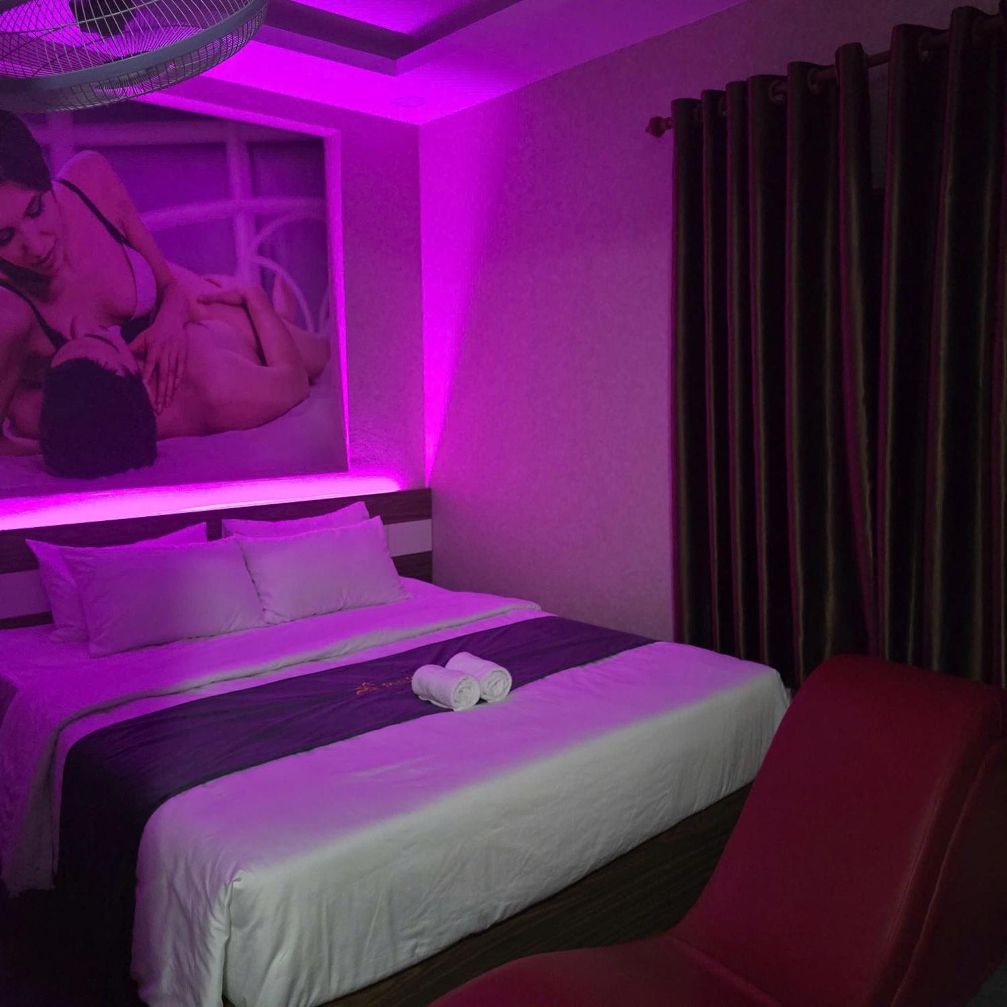 Phuong Anh Hotel Dĩ An Eksteriør billede